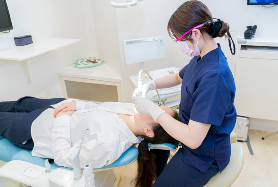 300万円〜400万円の学費負担を、五條歯科が共に背負います